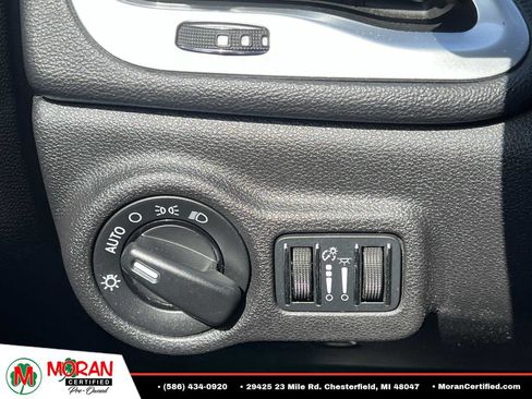 Used 2014 Dodge Dart SXT FWD image 26