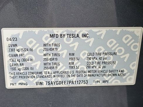 Used 2023 Tesla Model Y Long Range image 32