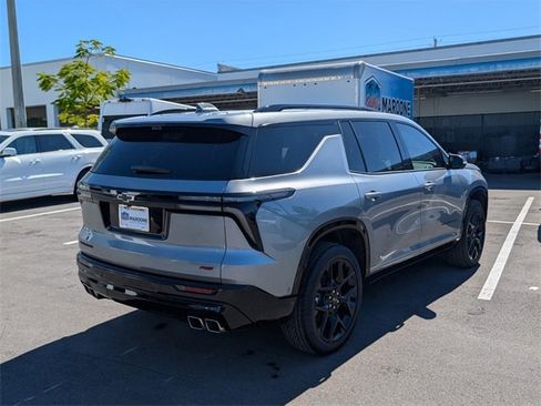 Certified 2025 Chevrolet Traverse RS w/ LPO, Floor Liner Package image 13