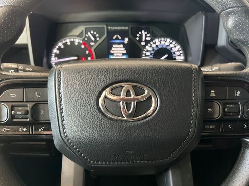 Used 2022 Toyota Tundra SR image 22