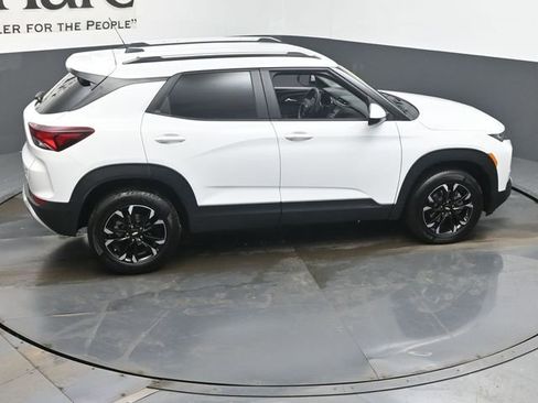 Used 2023 Chevrolet TrailBlazer LT image 33