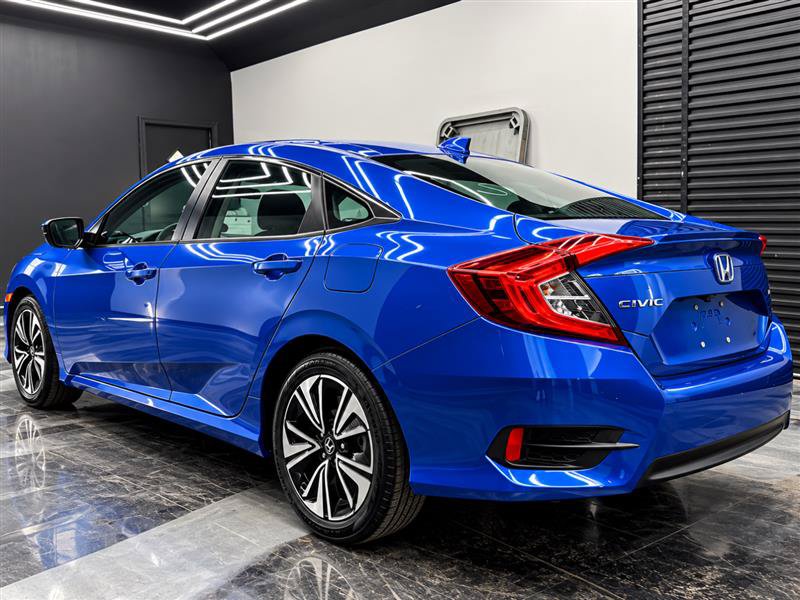 Used 2016 Honda Civic EX-T image 3