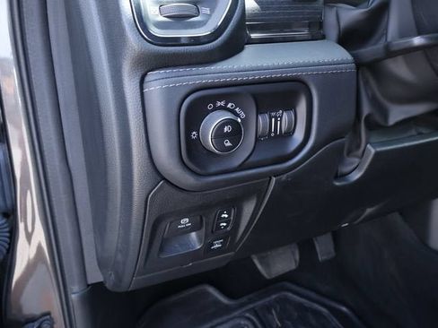 Used 2022 RAM 1500 Limited AWD/4WD image 21