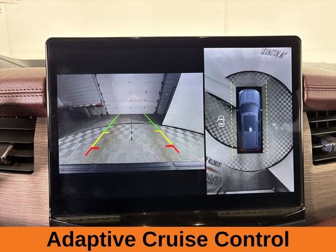 Used 2024 Ford Expedition Limited image 19