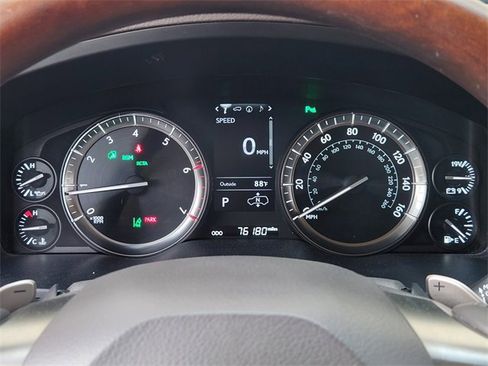 Used 2016 Lexus LX 570 4WD image 14