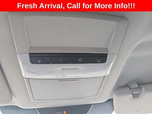 Used 2023 Nissan Pathfinder S FWD image 16