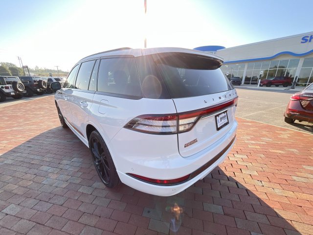 Used 2023 Lincoln Aviator Black Label w/ Jet Package AWD/4WD image 32