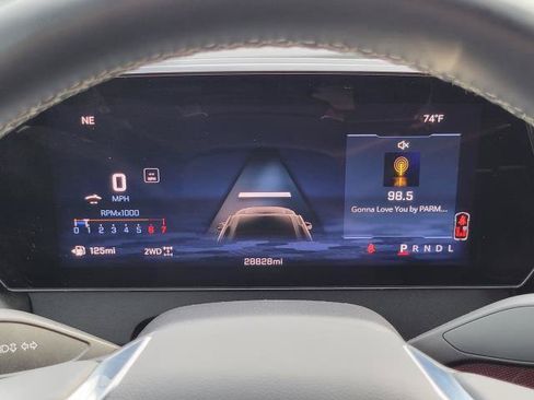 Used 2024 Chevrolet Traverse Z71 w/ LPO, Floor Liner Package AWD/4WD image 13