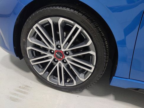 Used 2022 Kia Forte GT FWD image 31