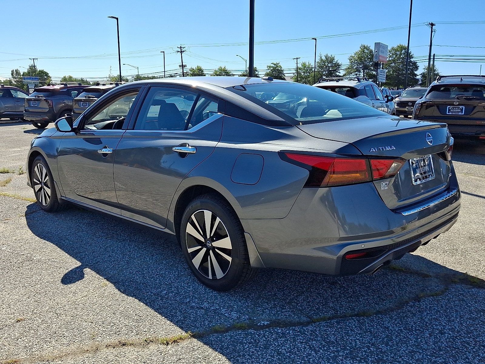 Certified 2022 Nissan Altima 2.5 SL AWD/4WD image 5