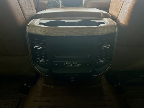 Used 2020 RAM 3500 Limited image 22