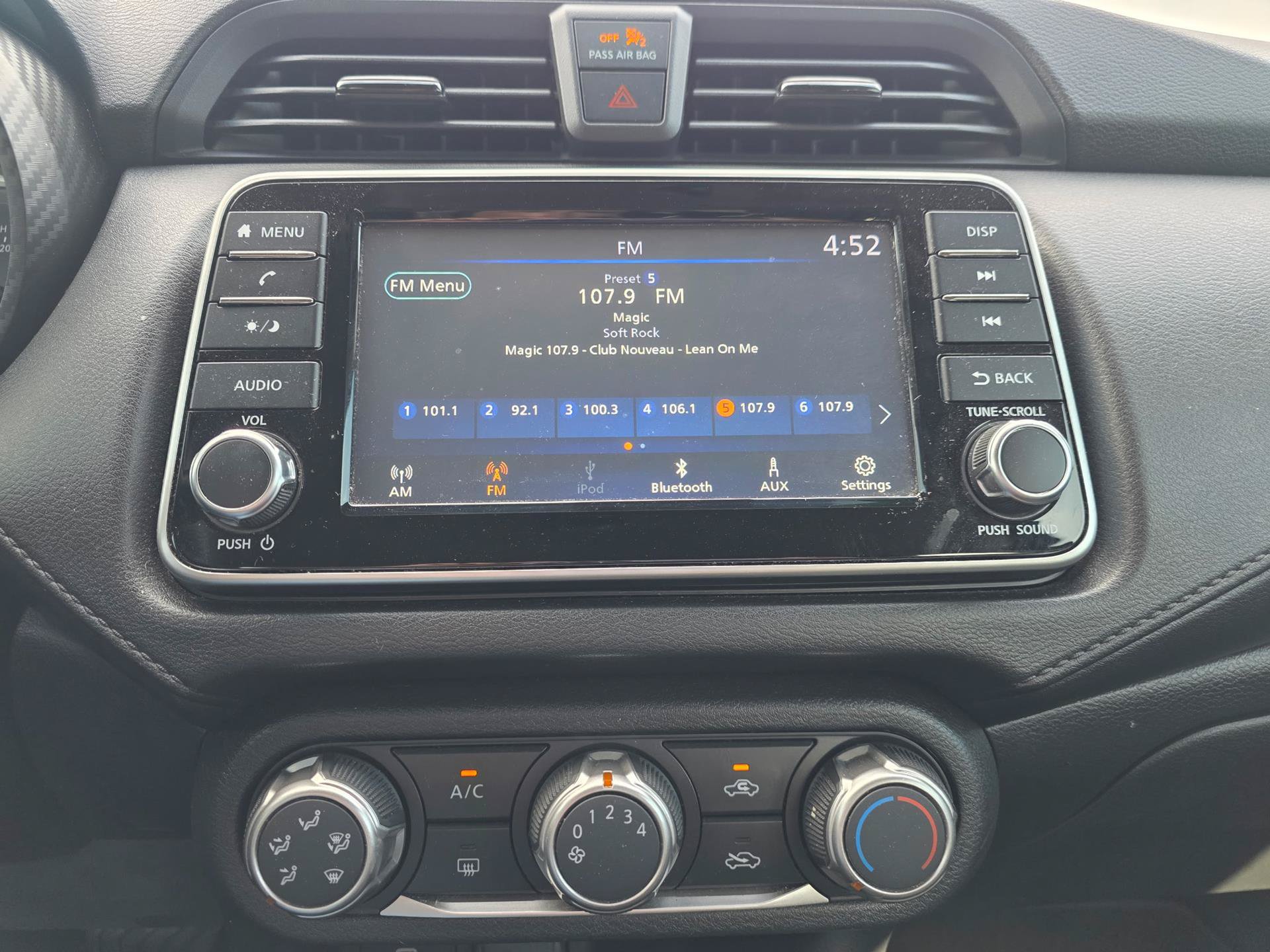 Used 2018 RAM 1500 Rebel w/ Ram 1500 Black Rebel Group AWD/4WD image 19