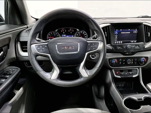 Used 2022 GMC Terrain SLE w/ Driver Convenience Package FWD image 6