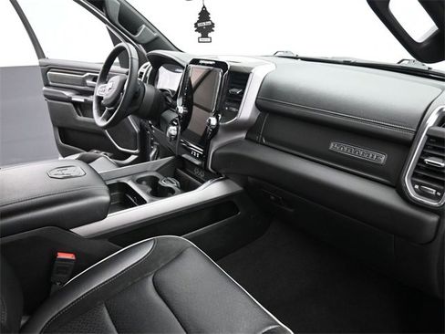 Used 2025 RAM 1500 Laramie image 24