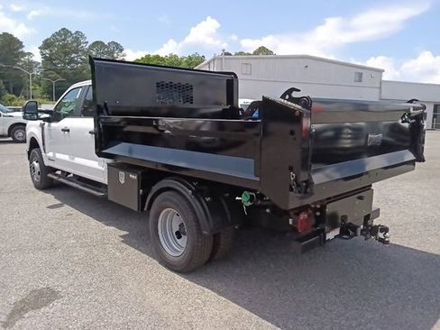 New 2026 Ford F350 XL w/ XL Chrome Package AWD/4WD image 5