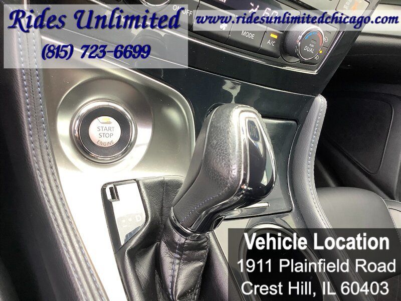Used 2017 Nissan Maxima SR w/ Midnight Edition FWD image 21