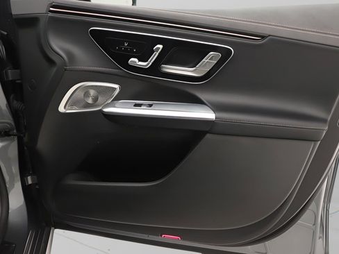 Certified 2023 Mercedes-Benz EQE 350+ SUV image 21