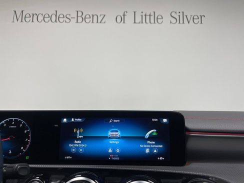 Used 2023 Mercedes-Benz CLA 250 4MATIC image 33