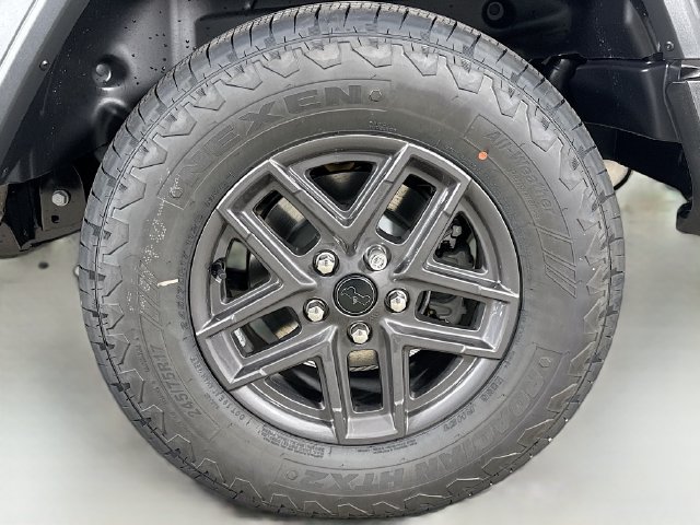 New 2026 Jeep Wrangler Unlimited Sport AWD/4WD image 28
