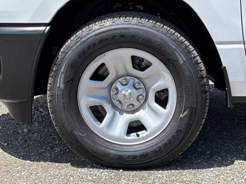 New 2026 RAM 1500 Tradesman AWD/4WD image 32