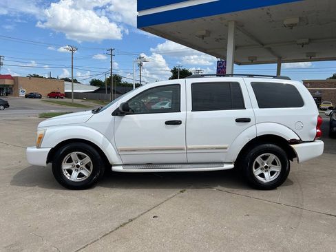 Used 2004 Dodge Durango Limited AWD/4WD image 4