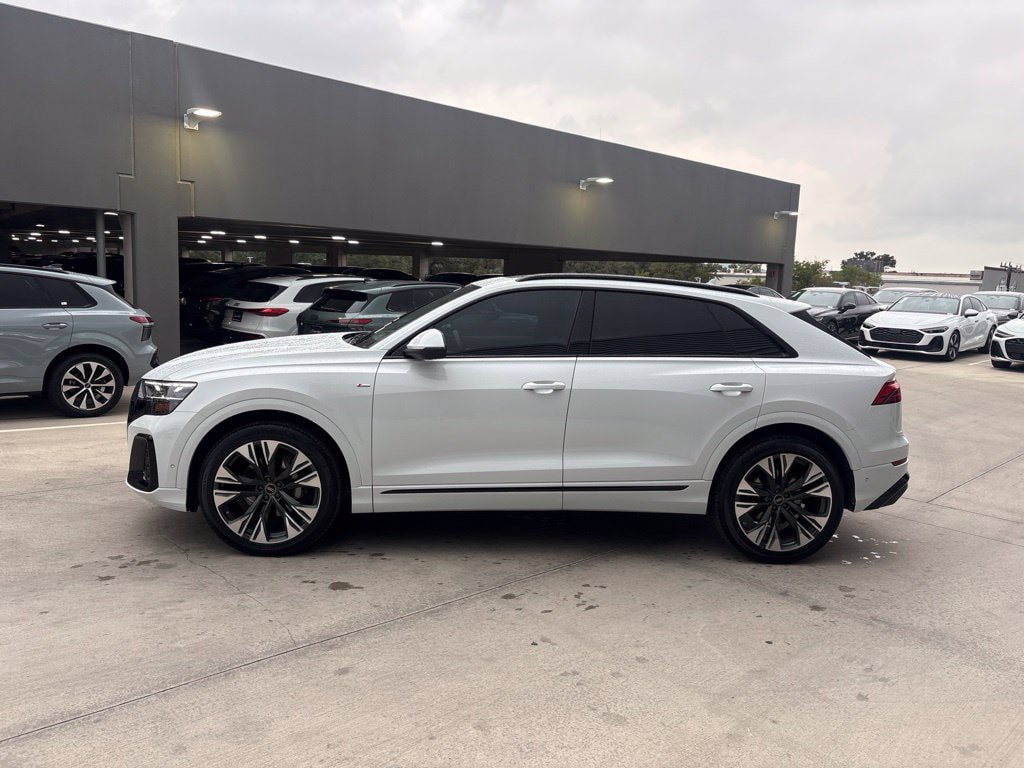 Certified 2026 Audi Q8 Premium Plus AWD/4WD image 9