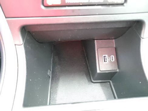 Used 2024 Ford Edge SEL image 35