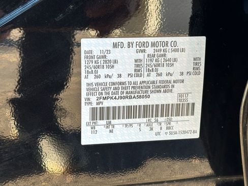 Used 2024 Ford Edge SEL w/ Sport Appearance Package image 29