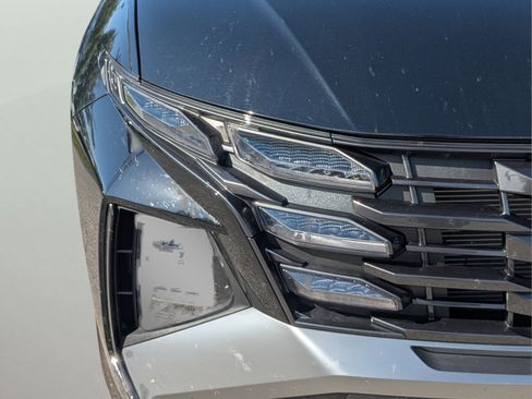 Used 2025 Hyundai Tucson SEL FWD image 33