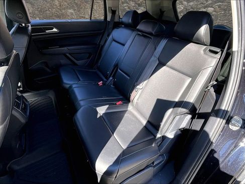 Used 2019 Volkswagen Atlas SE w/ Towing Package image 24