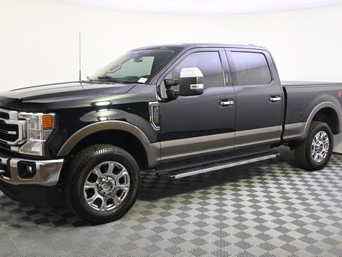 Used 2022 Ford F250 Lariat w/ Lariat Ultimate Package AWD/4WD image 2