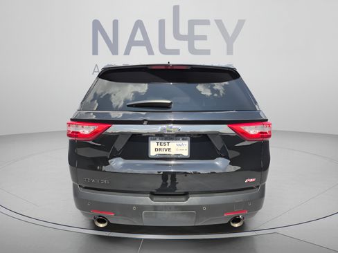 Used 2021 Chevrolet Traverse RS FWD image 4