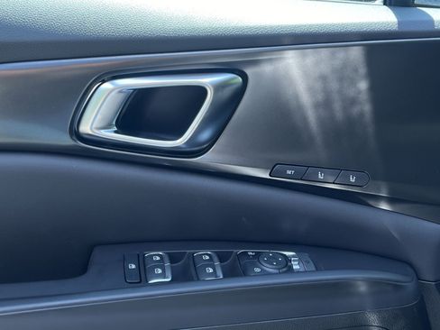 New 2026 Kia Carnival SX FWD image 28