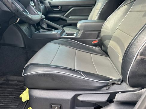 Used 2024 Toyota Tacoma SR5 image 10