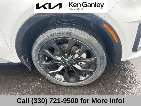 Certified 2023 Kia Sorento SX image 22