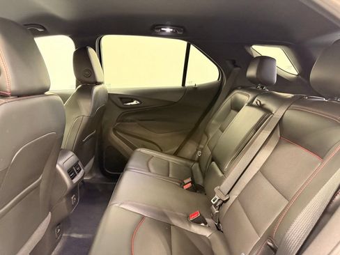 Used 2022 Chevrolet Equinox RS w/ RS Leather Package FWD image 22