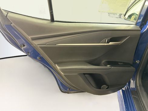 Used 2025 Toyota Camry SE FWD image 27