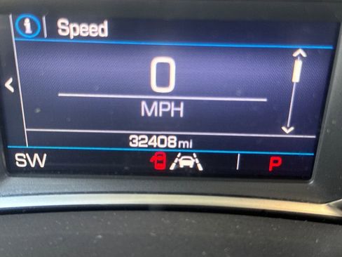 Used 2023 GMC Terrain SLE w/ Driver Convenience Package FWD image 23