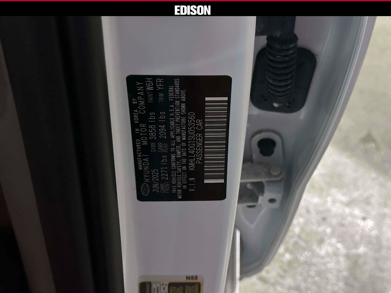 Used 2025 Hyundai Elantra SE FWD image 15