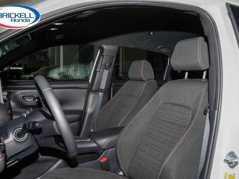 Used 2024 Honda HR-V Sport image 15