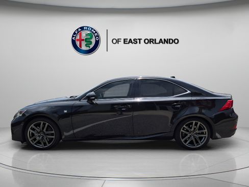 Used 2019 Lexus IS 300 F Sport w/ F Sport Package RWD image 4
