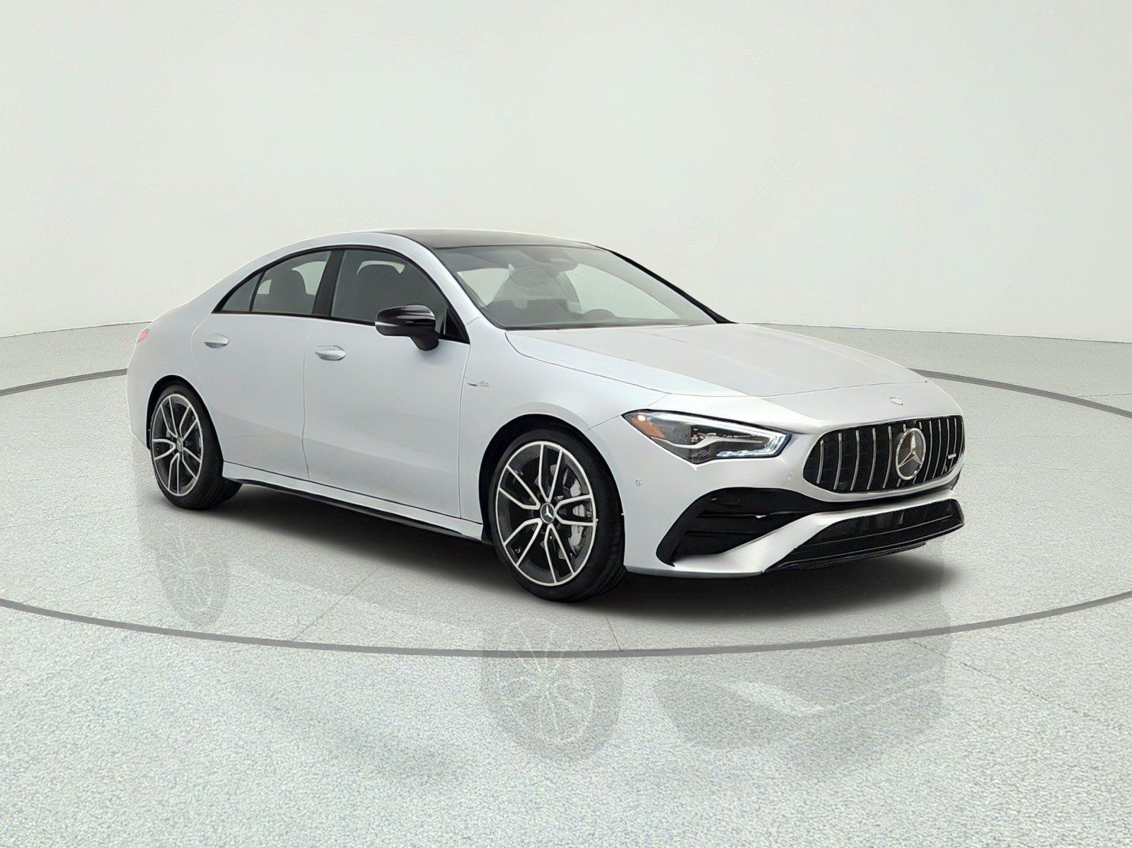 New 2026 Mercedes-Benz CLA 35 AMG 4MATIC image 3