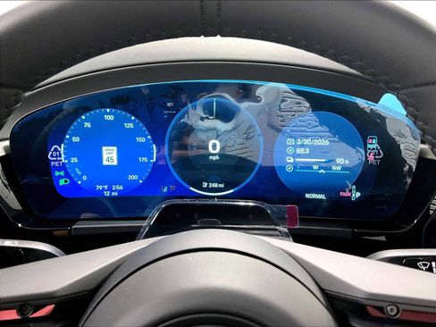 Used 2026 Porsche Macan 4 Electric image 23