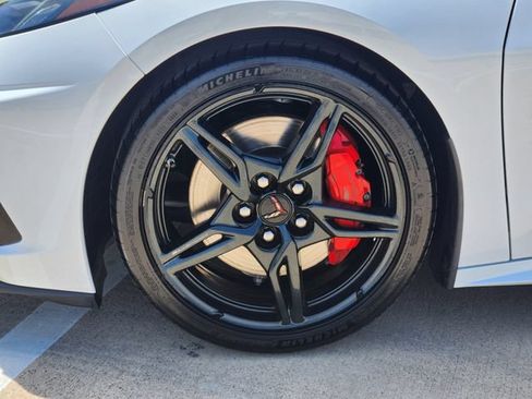 Used 2020 Chevrolet Corvette Stingray Premium Cpe w/ 3LT Preferred Equipment Group RWD image 17