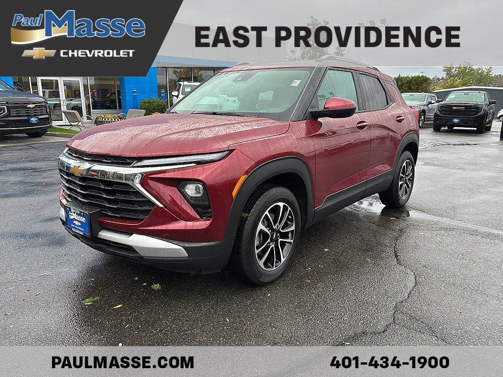 Used 2024 Chevrolet TrailBlazer LT w/ Convenience Package AWD/4WD image 1