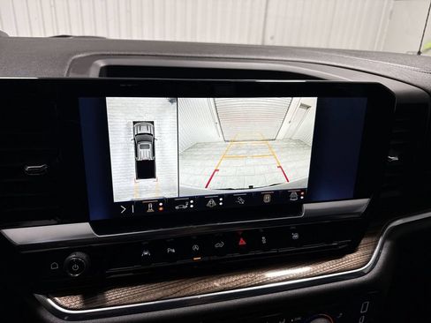 Used 2024 Chevrolet Silverado 1500 RST w/ Texas Edition Plus RWD image 15