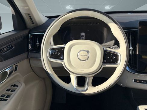 New 2026 Volvo XC90 B6 Ultra w/ Protection Package AWD/4WD image 18