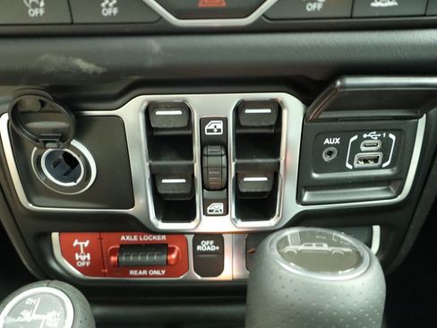 New 2026 Jeep Gladiator Mojave AWD/4WD image 47