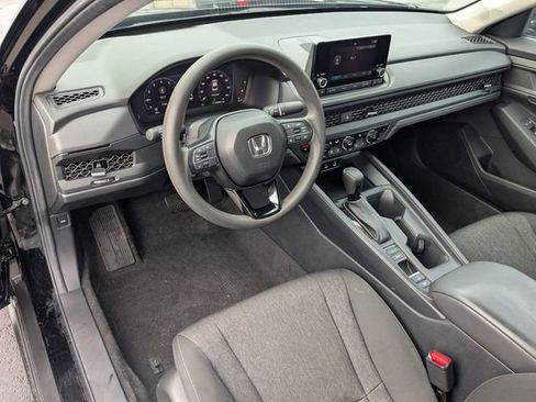 Used 2025 Honda Accord SE image 12