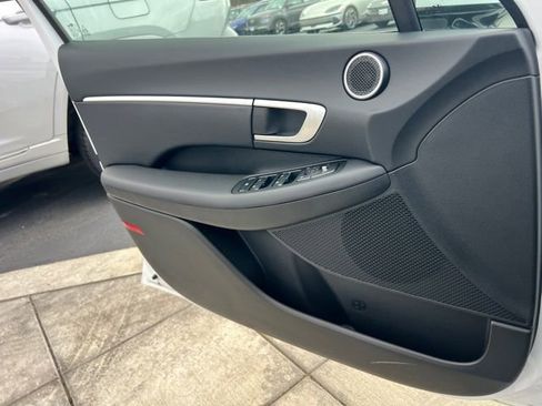 New 2026 Hyundai Sonata SEL image 16